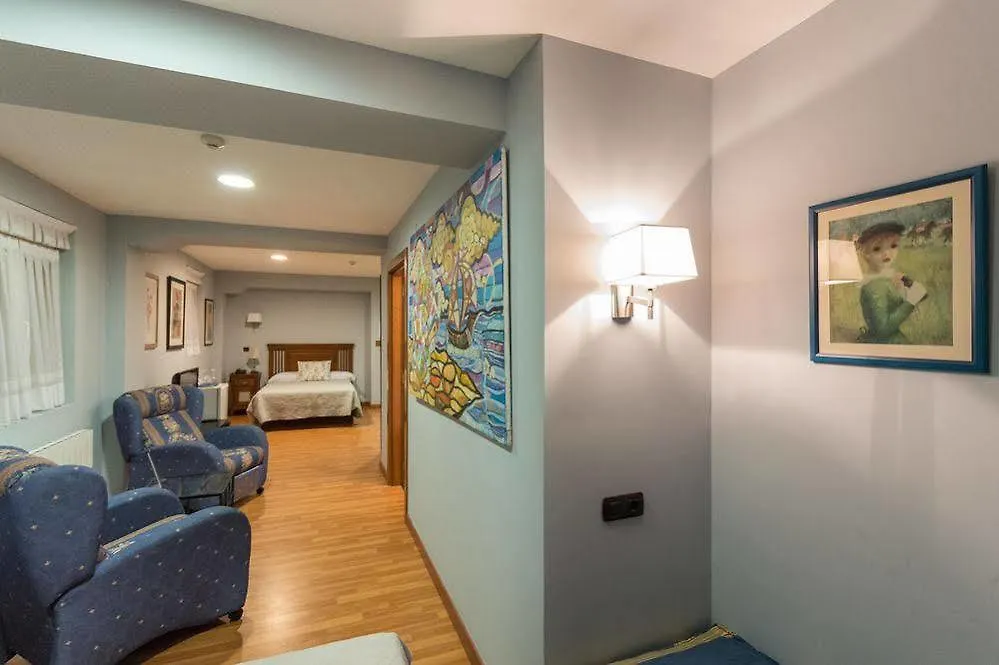 Pension Begona - Centro Ciudad 빌바오 2*,