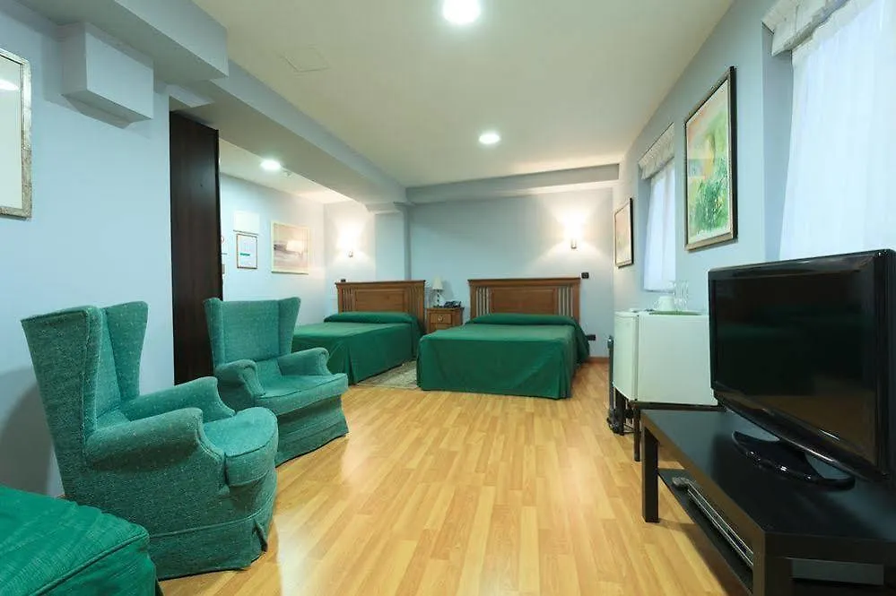 Pension Begona - Centro Ciudad 빌바오 게스트하우스